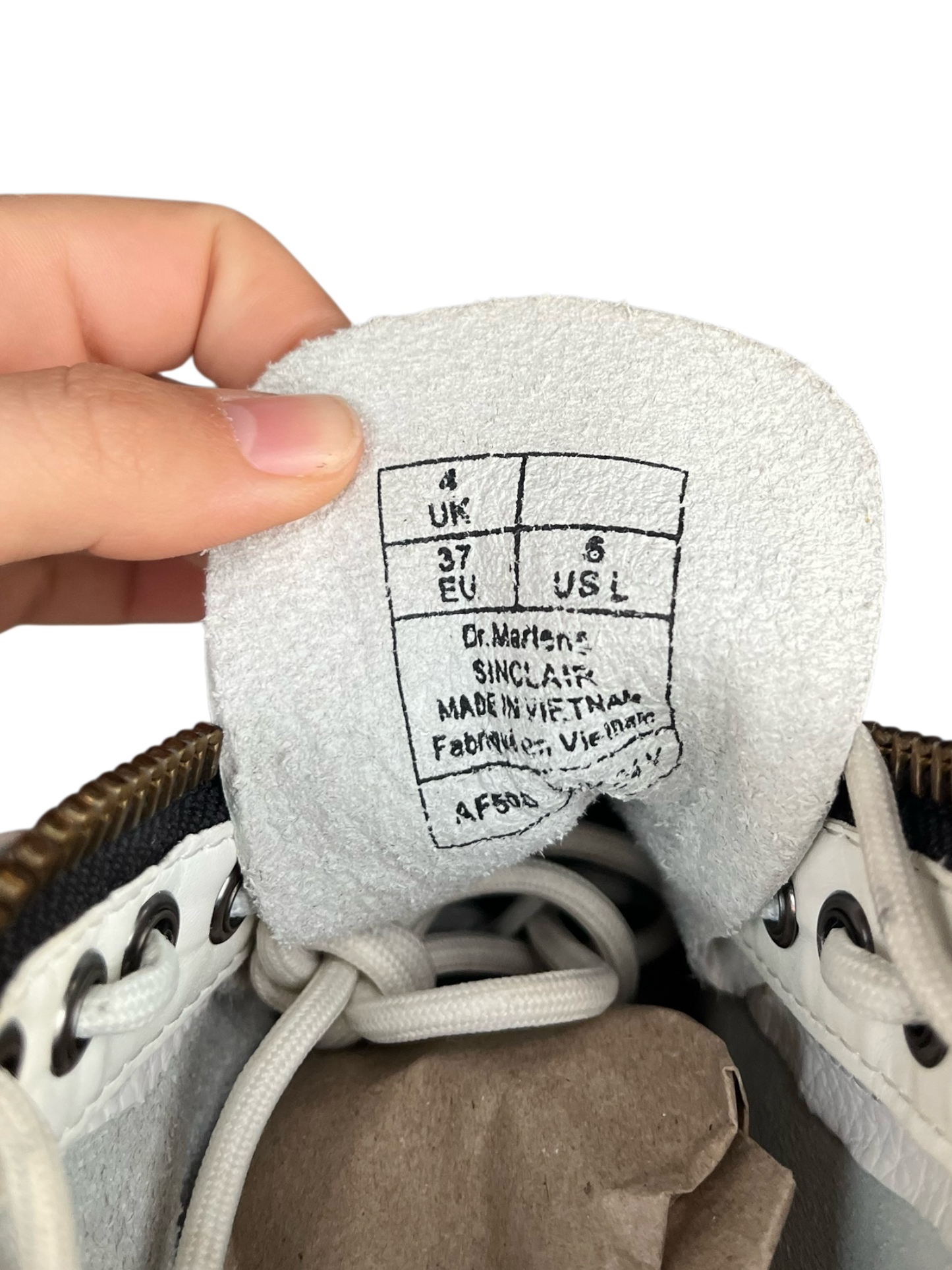 Dr. Martens Sinclair platform wit