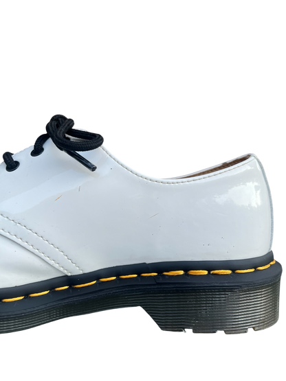 Dr. Martens 26754 Patent white