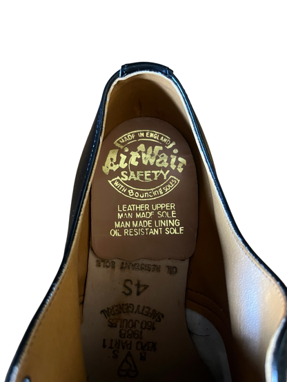 Dr. Martens 5929 MIE Steel toe shoes