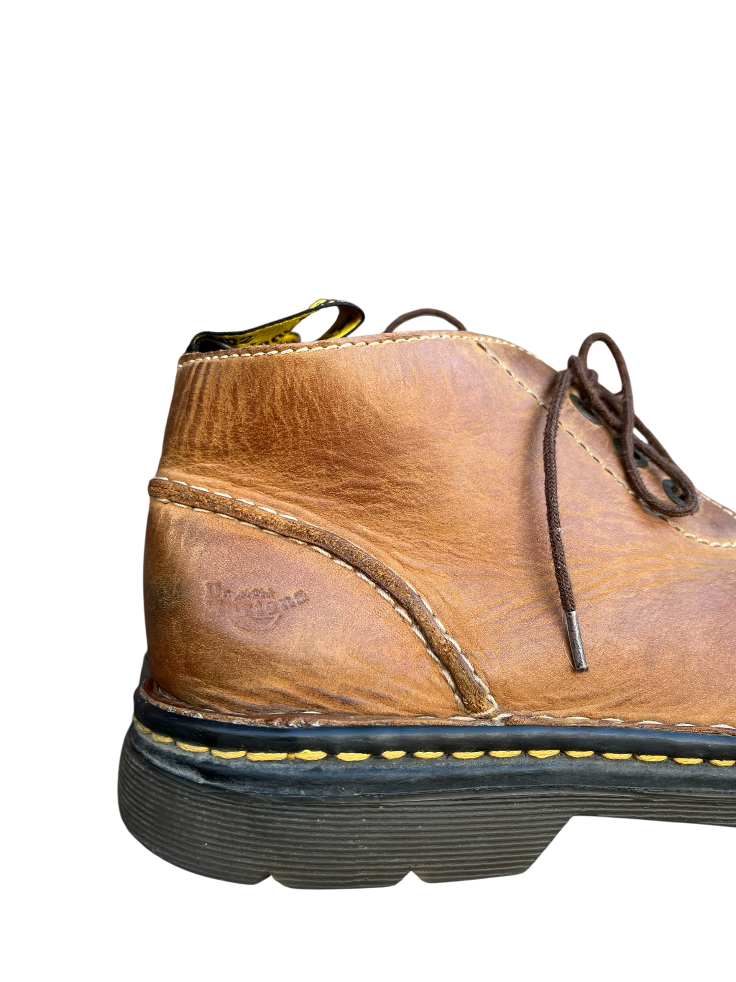 Dr. Martens 11038 Vintage chukka boots