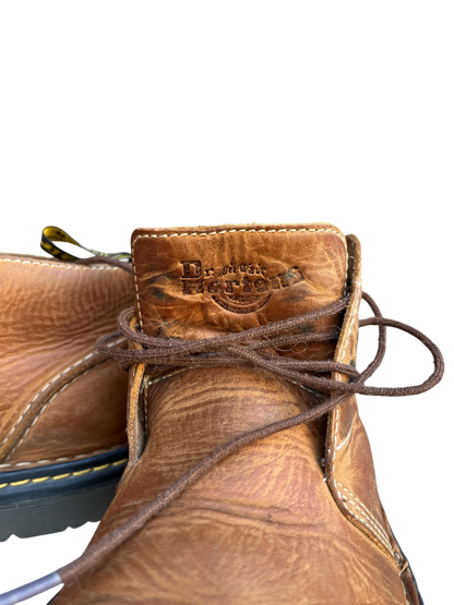 Dr. Martens 11038 Vintage chukka boots