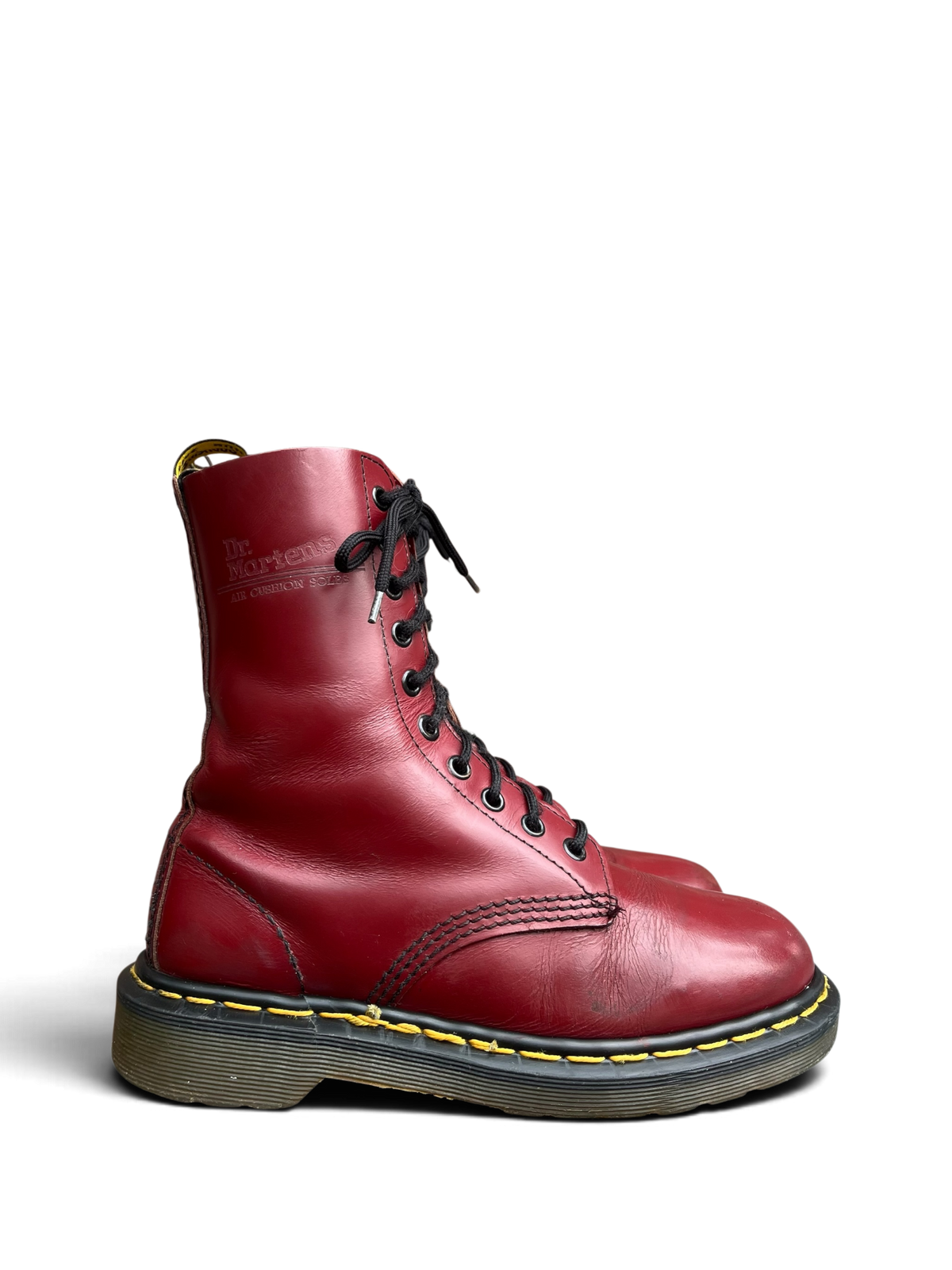 Dr. Martens 1490 MIE Cherry red boots