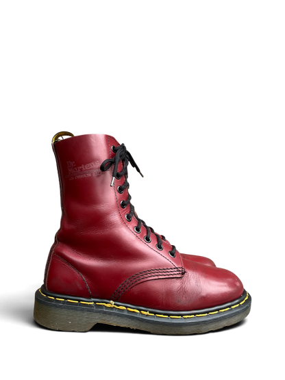 Dr. Martens 1490 MIE Cherry red boots