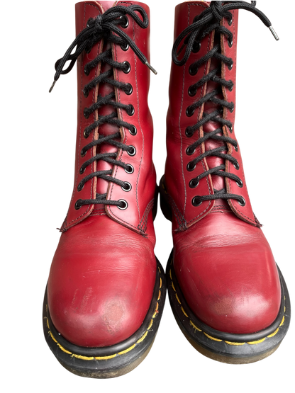 Dr. Martens 1490 MIE Cherry red boots