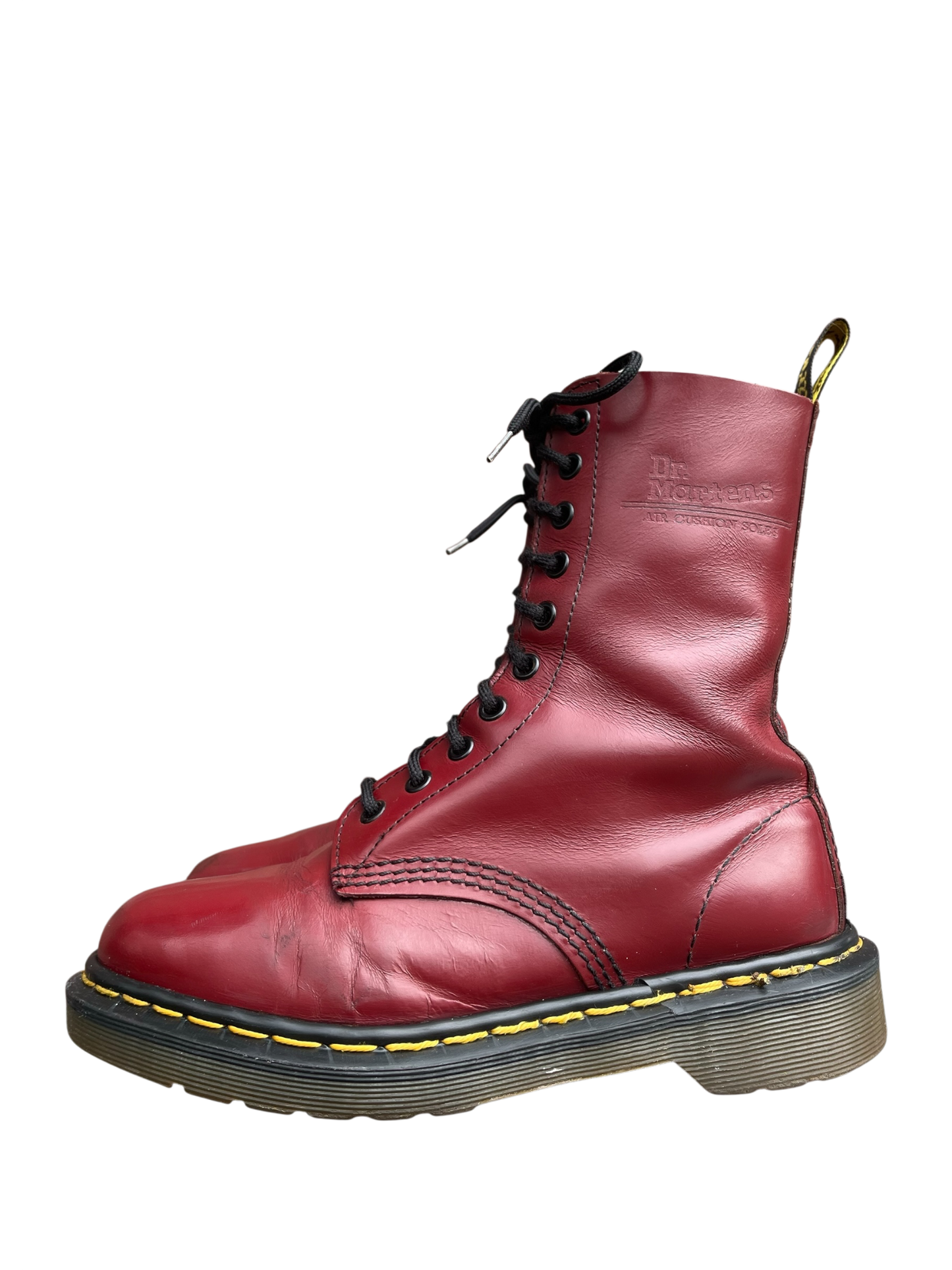 Dr. Martens 1490 MIE Cherry red boots