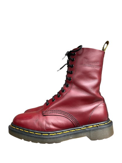 Dr. Martens 1490 MIE Cherry red boots