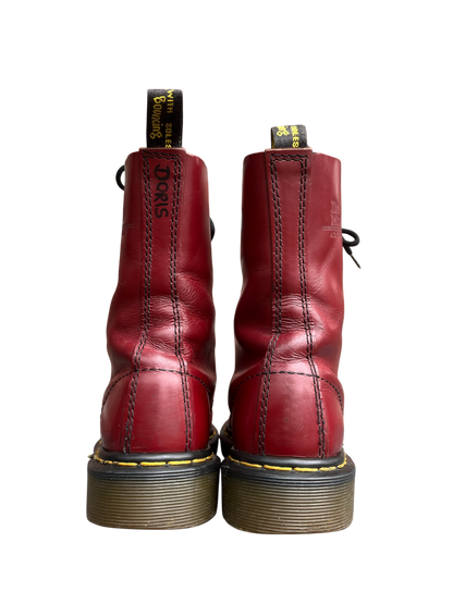 Dr. Martens 1490 MIE Cherry red boots