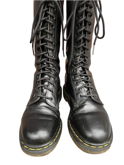 Dr. Martens 1914 MIE Mid calf black boots