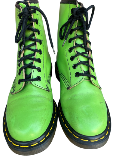 Dr. Martens 1460 MIE Appelgroen