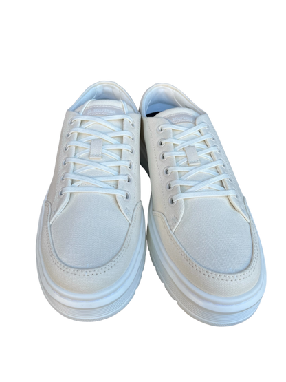 Dr. Martens Brooklyn 6 eye sneaker
