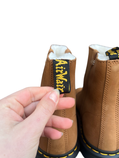 Dr. Martens Zebzag Rigger fur lined boots