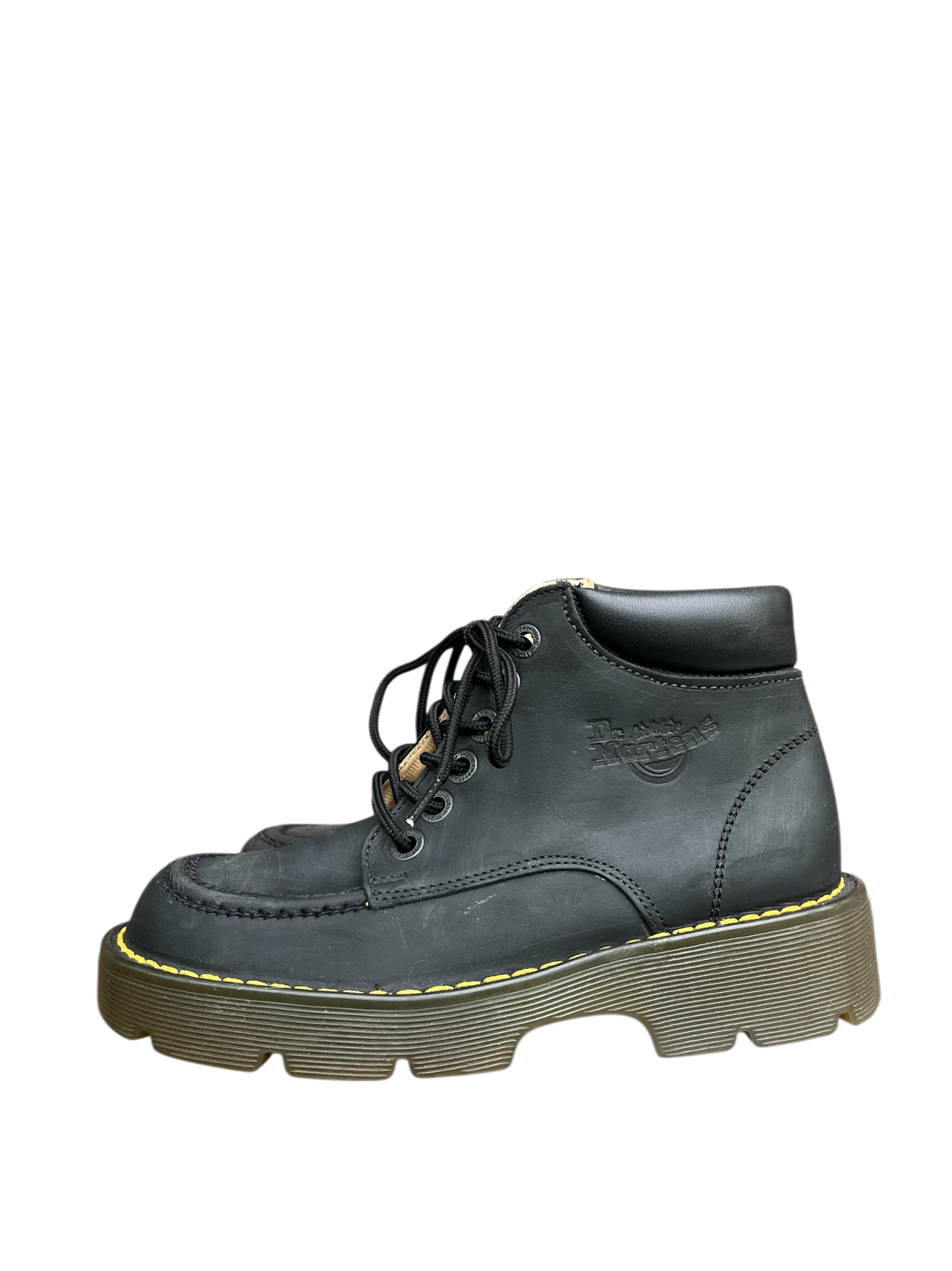 Dr. Martens 8435 MIE Chunky boots