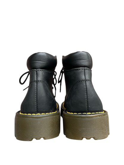 Dr. Martens 8435 MIE Chunky boots
