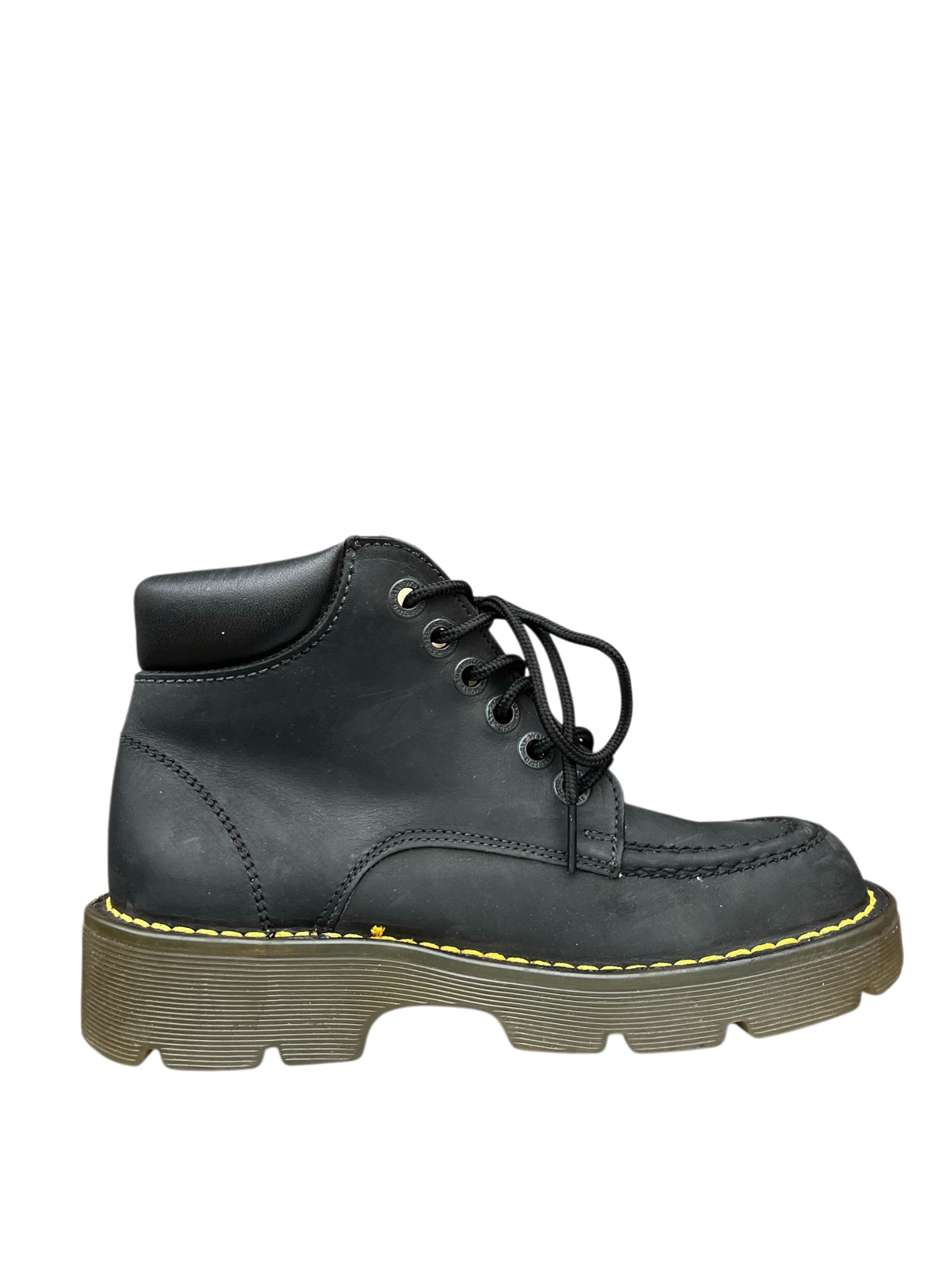Dr. Martens 8435 MIE Chunky boots