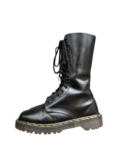 Dr. Martens MIE 14-Eye mid calf commando sole boots