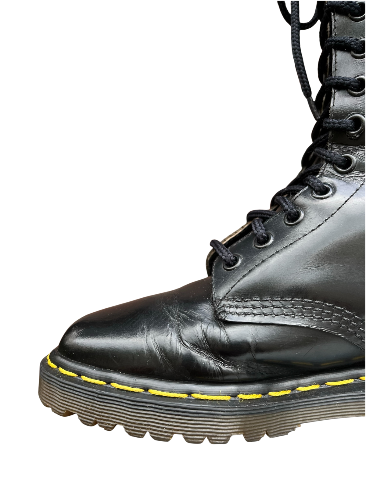 Dr. Martens MIE 14-Eye mid calf commando sole boots