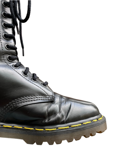 Dr. Martens MIE 14-Eye mid calf commando sole boots