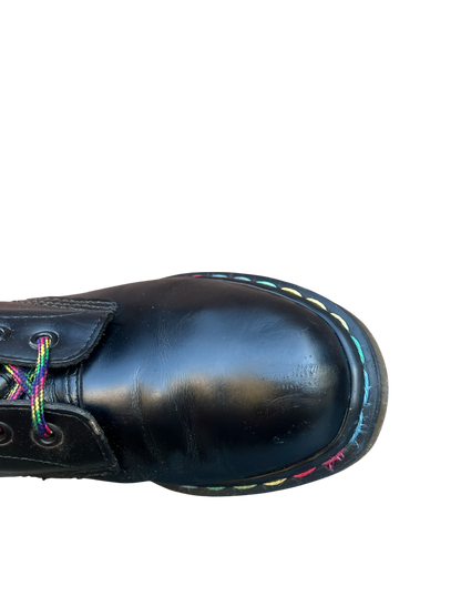 Dr. Martens 1460 MIE Rainbow stitch