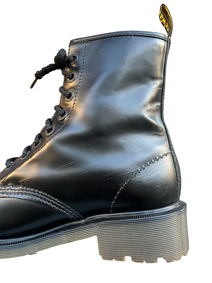 Dr. Martens 8304 MIE Boots