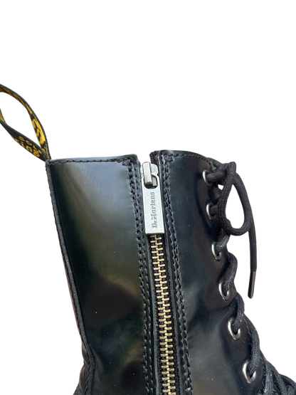 Dr. Martens Jadon Hi smooth platform