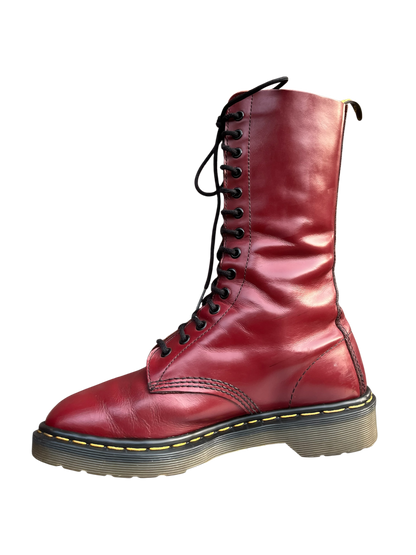 Dr. Martens 1914 MIE Mid calf cherry red