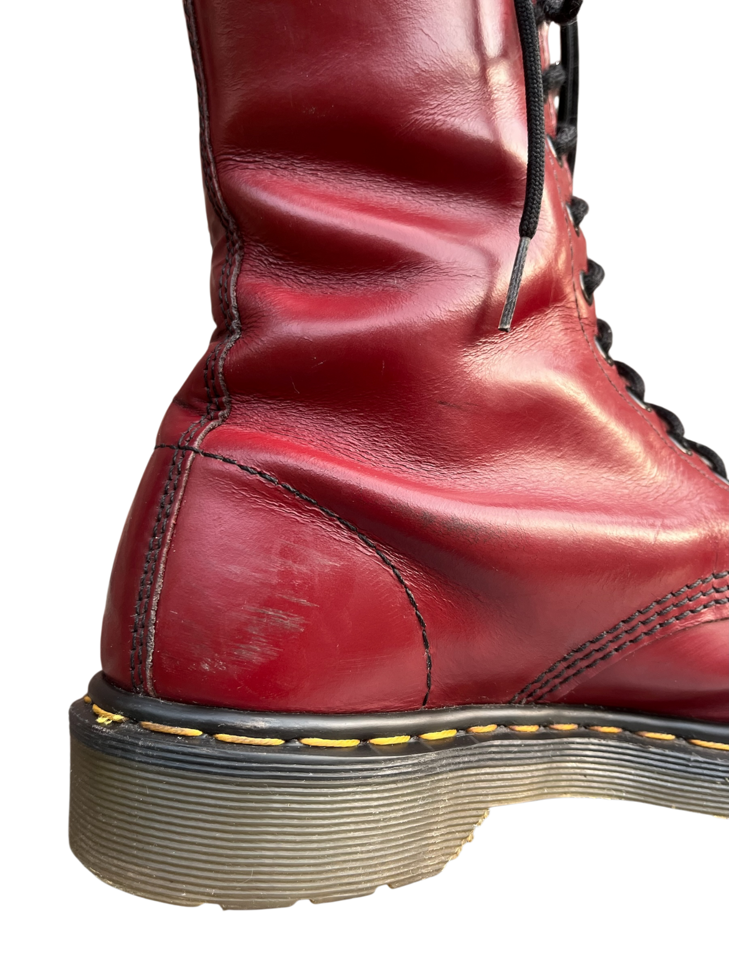 Dr. Martens 1914 MIE Mid calf cherry red