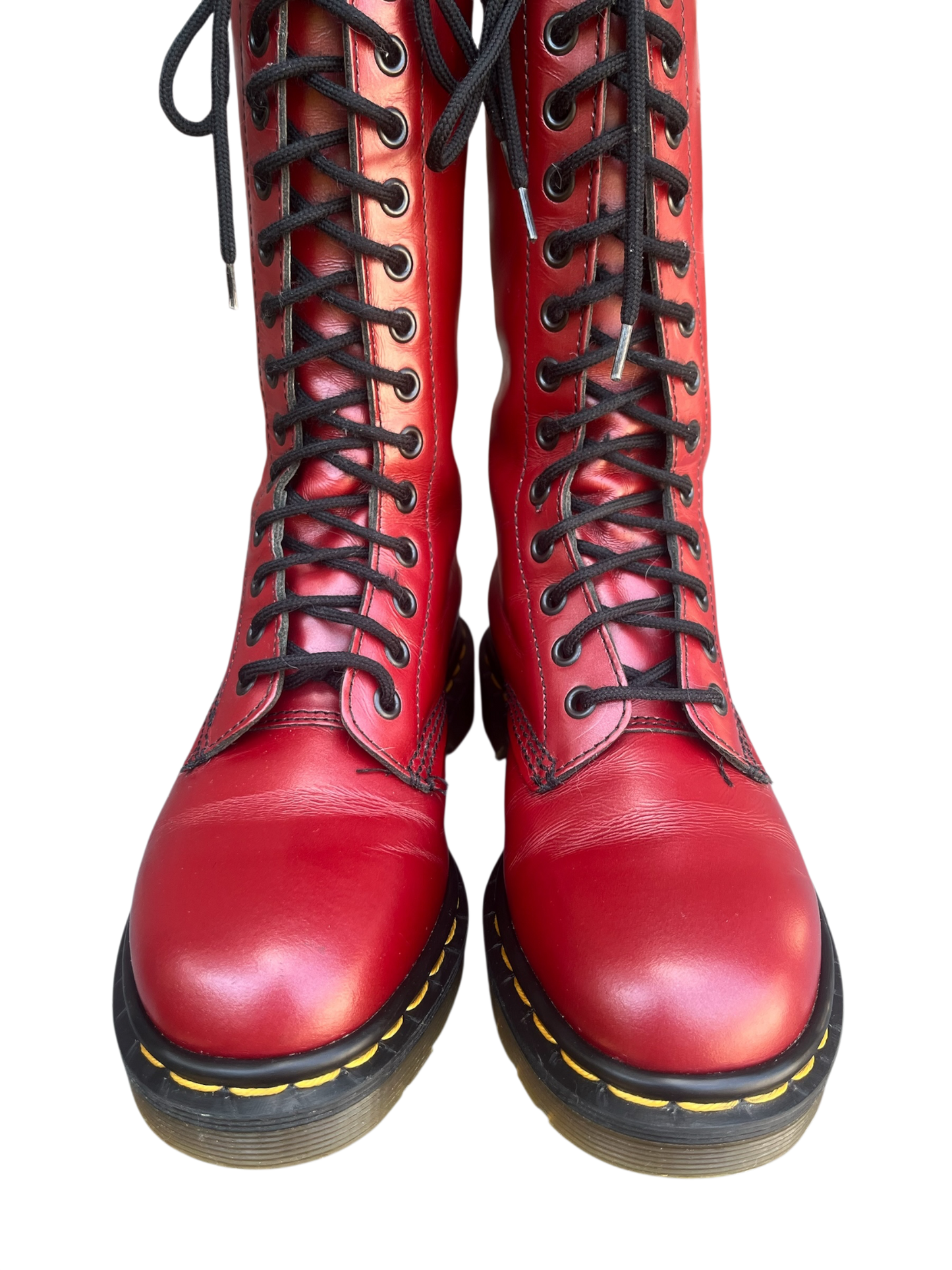 Dr. Martens 1914 MIE Mid calf cherry red