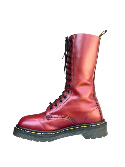 Dr. Martens 1914 MIE Mid calf cherry red