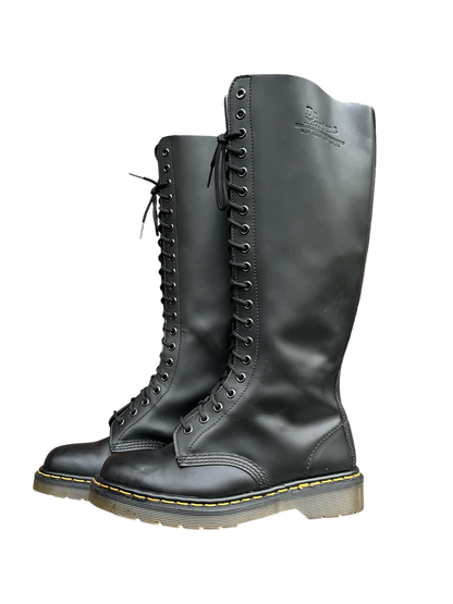 Dr. Martens 1420 MIE high boots