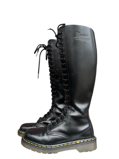 Dr. Martens 1420 MIE high boots