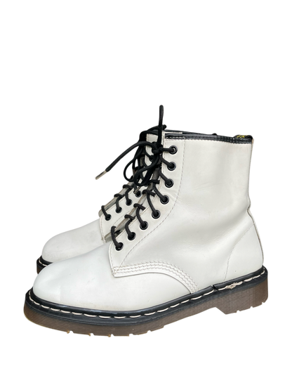 Dr. Martens 1460 MIE White stitch