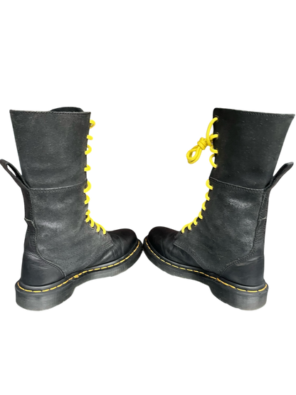 Dr. Martens Hazil Virginia