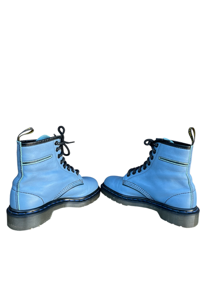 Dr. Martens 1A37 MIE “Forget me knot”