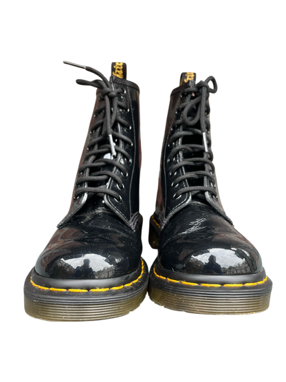 Dr. Martens 1460W Patent
