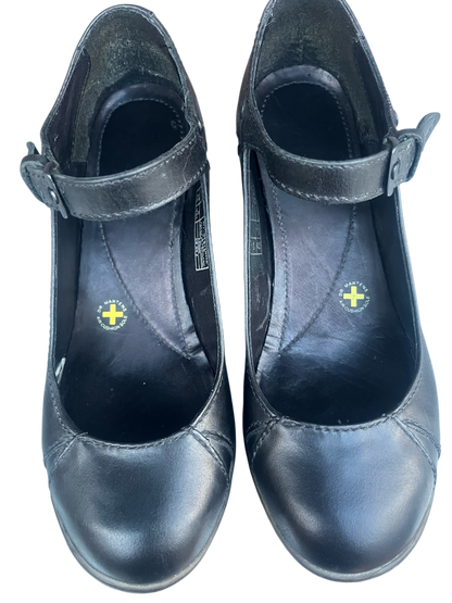 Dr. Martens 11916 heels