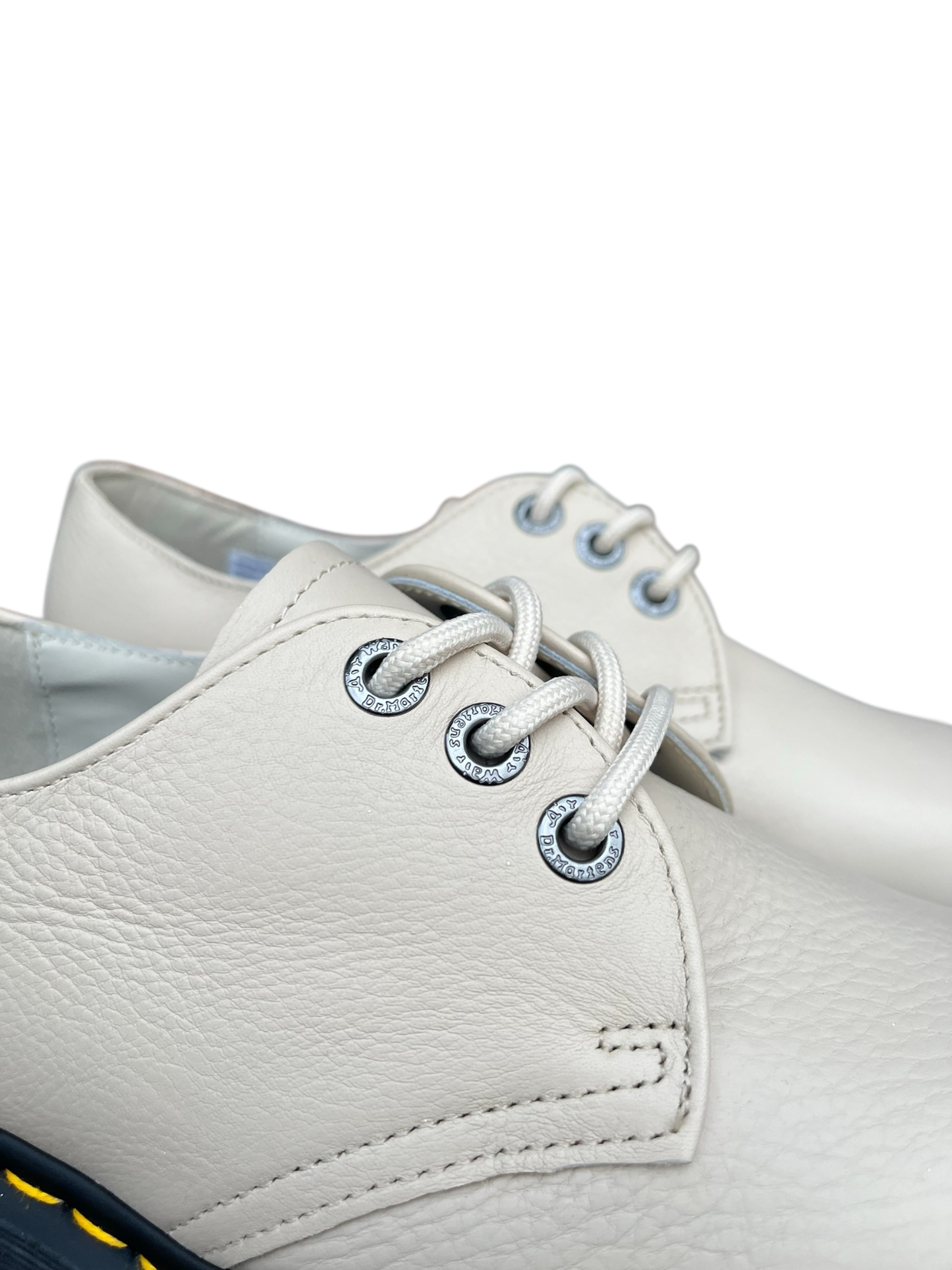 Dr. Martens Quad II pisa beige