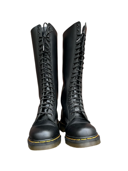 Dr. Martens 1420 MIE high boots