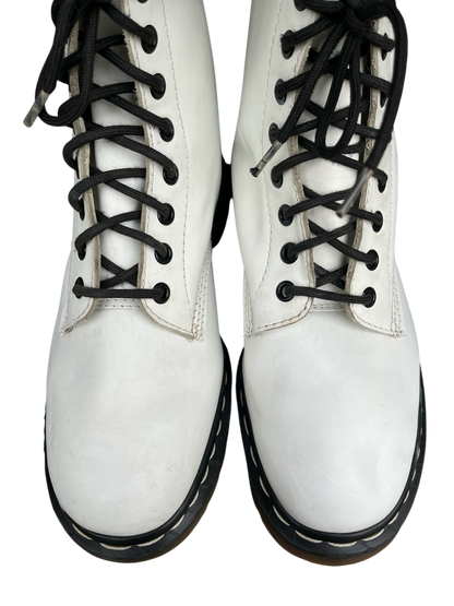 Dr. Martens 1460 MIE White stitch