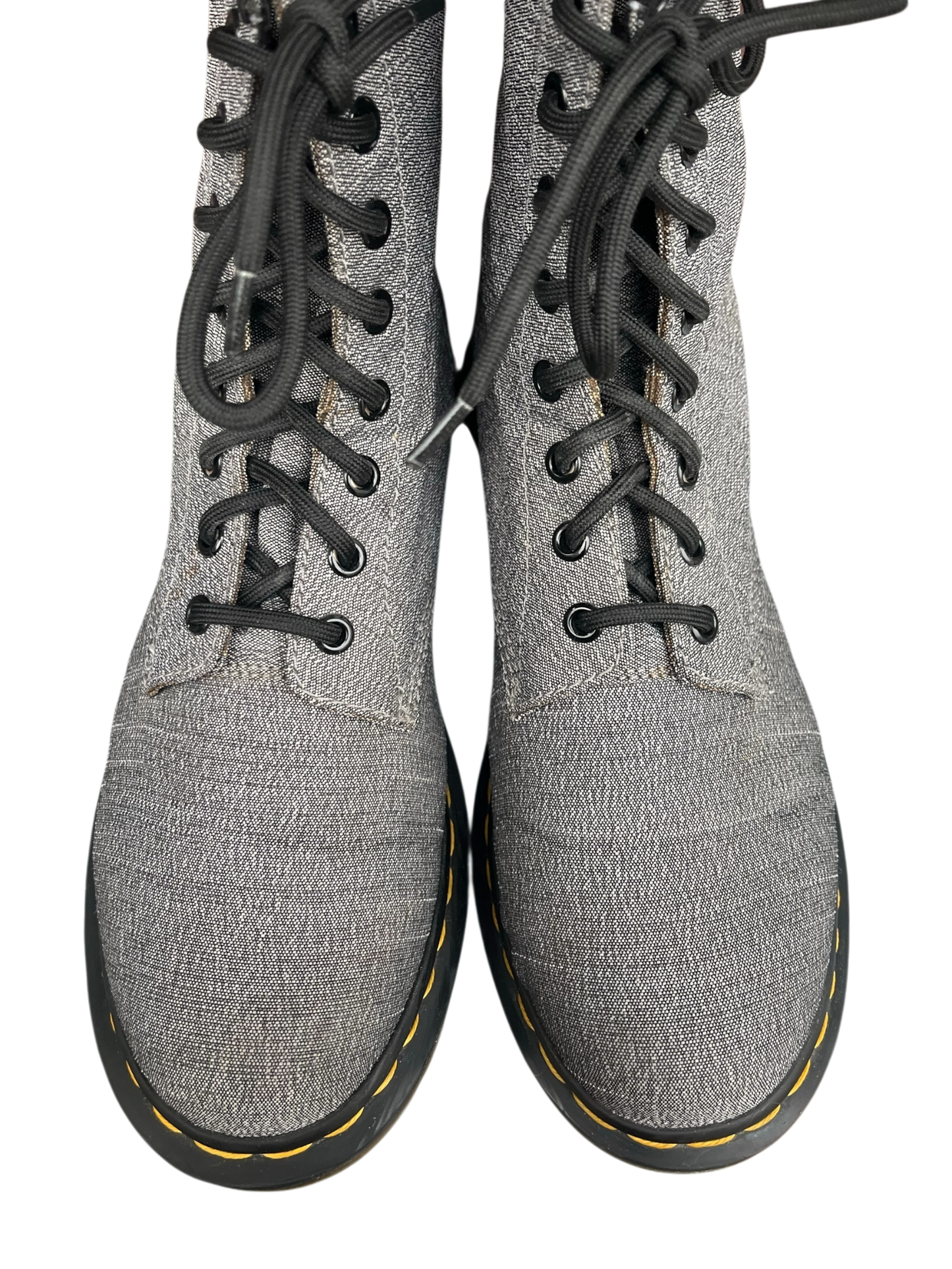 Dr. Martens Vegan Castel