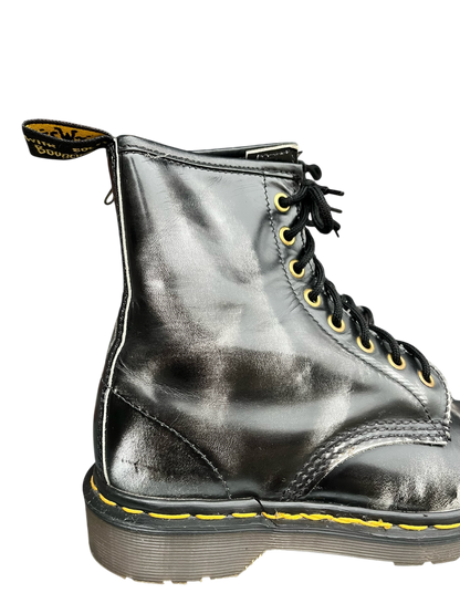 Dr. Martens 1460 MIE rub off