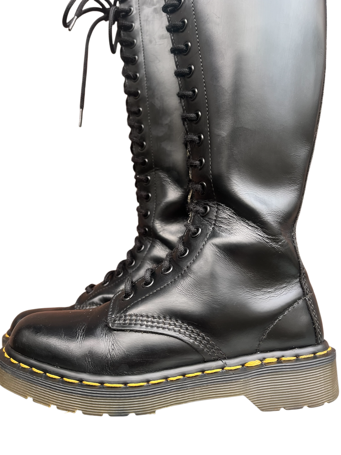 Dr. Martens 1420 MIE high boots