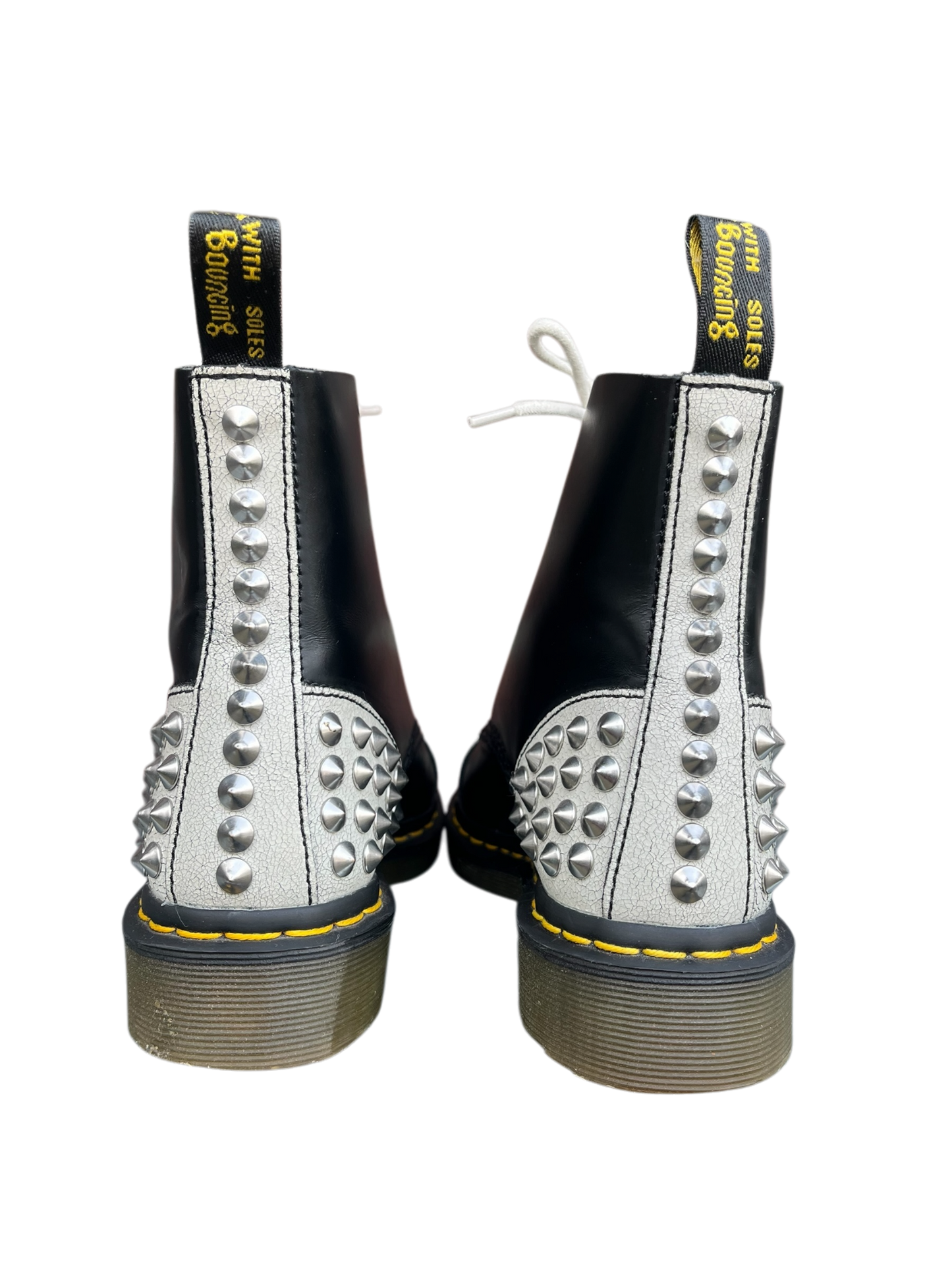 Dr. Martens Dai limited edition