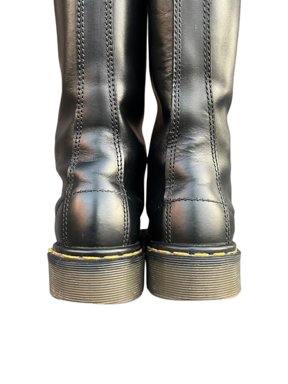 Dr. Martens 1942 MIE steel toe