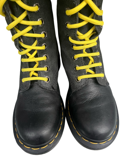 Dr. Martens Hazil Virginia