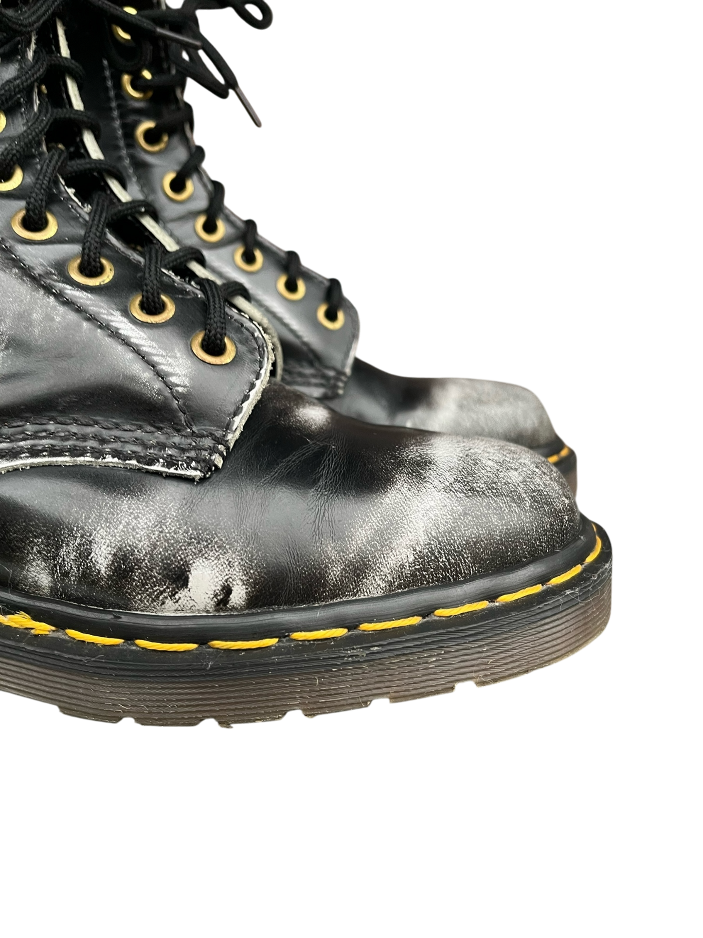 Dr. Martens 1460 MIE rub off