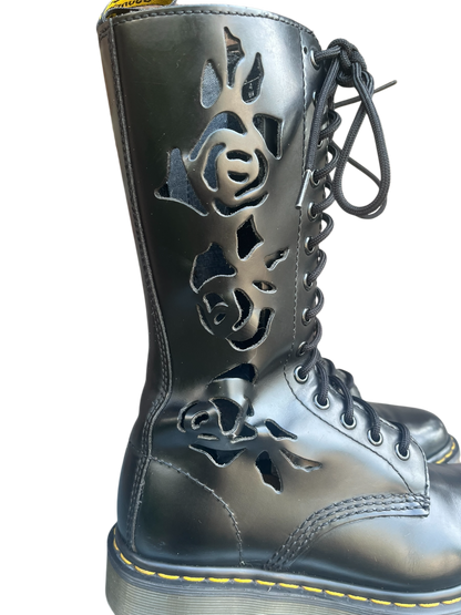 Dr. Martens Rosie cut-out mid calf boots