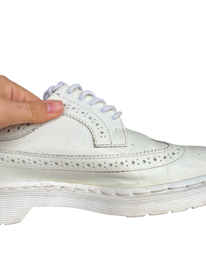 Dr. Martens 3989 Brogue wit