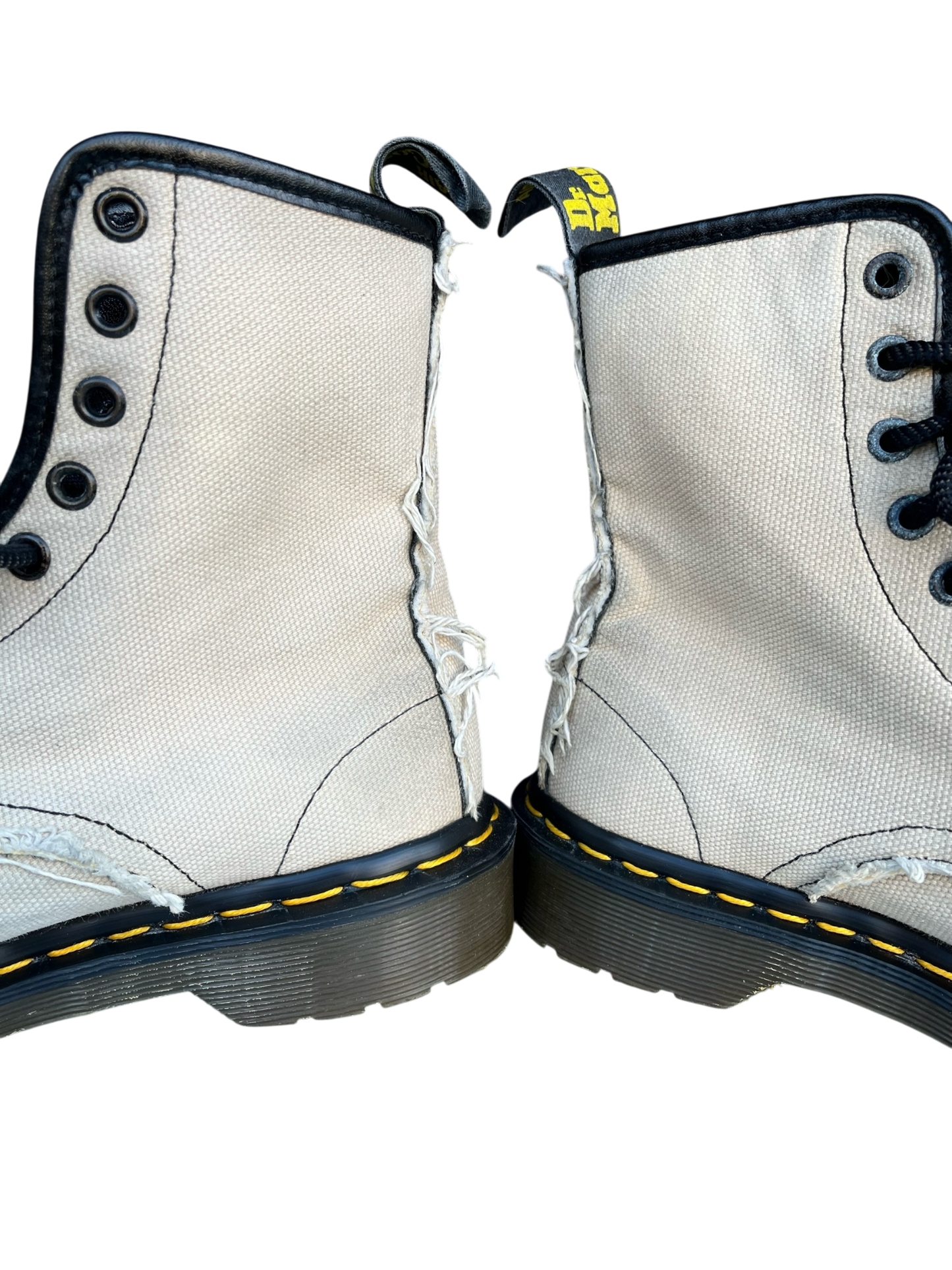 Dr. Martens 1460 MIE Canvas