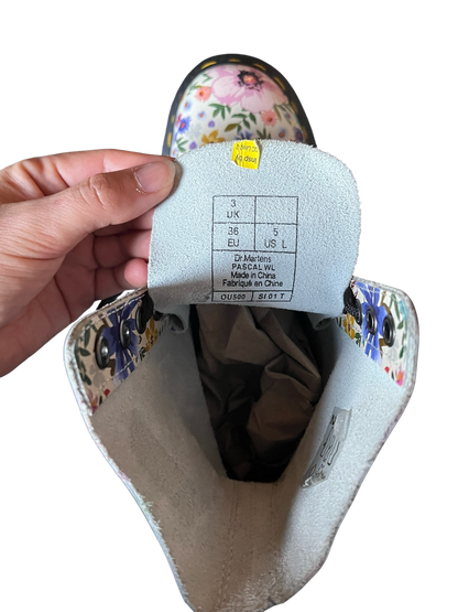 Dr. Martens 1460 Pascal Wanderlust