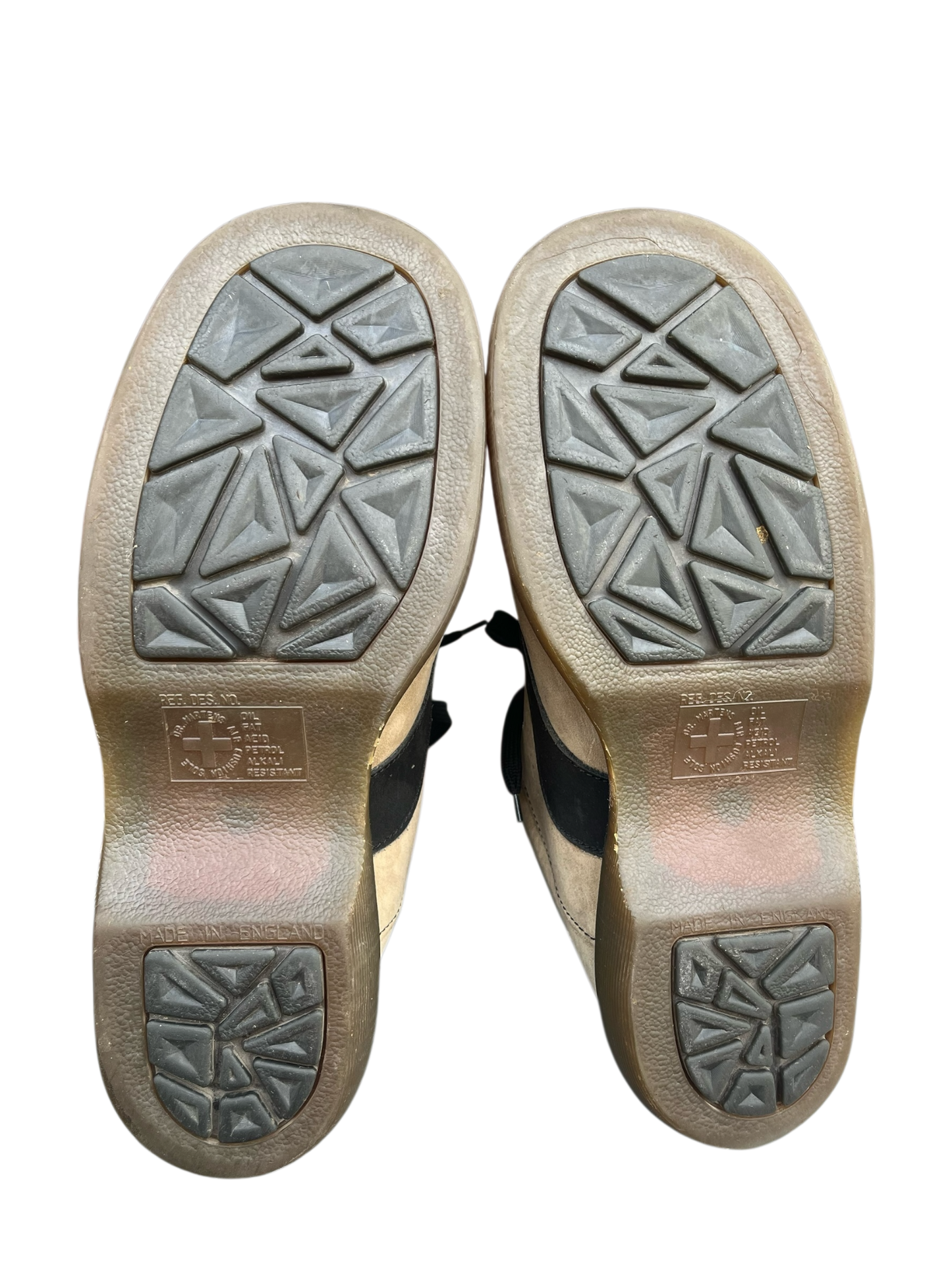 Dr. Martens 8345 MIE Buzz sole